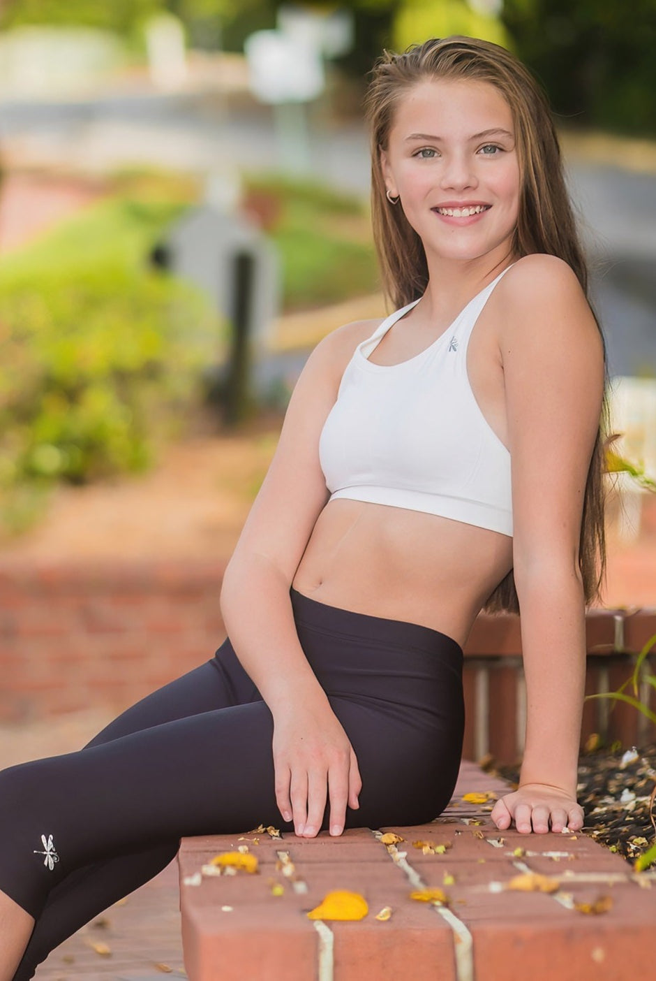 Racer seamless girls sports bra white
